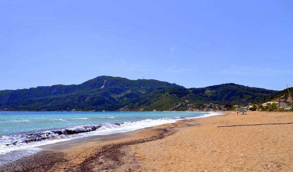 Пляж Агіос Георгіос