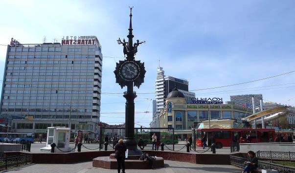 Годинник на вулиці Баумана в Казані