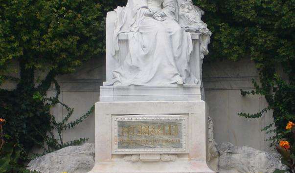 Памятник імператриці Єлизавети Баварської