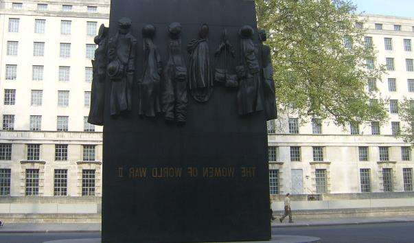 Памятник жінкам Другої світової війни