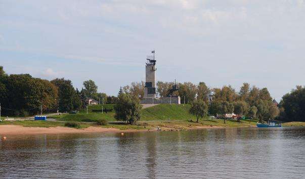 Монумент Перемоги у Великому Новгороді