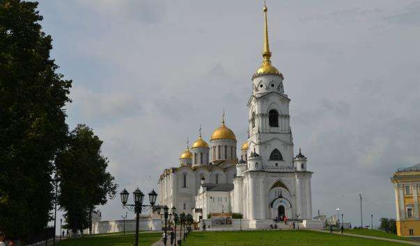 Дзвіниця Успенського собору у Володимирі