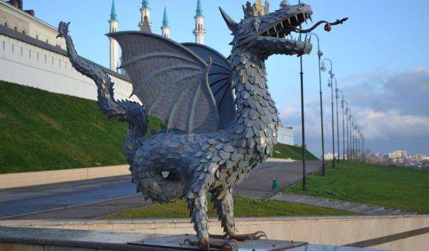 Памятник дракону Зиланту в Казані