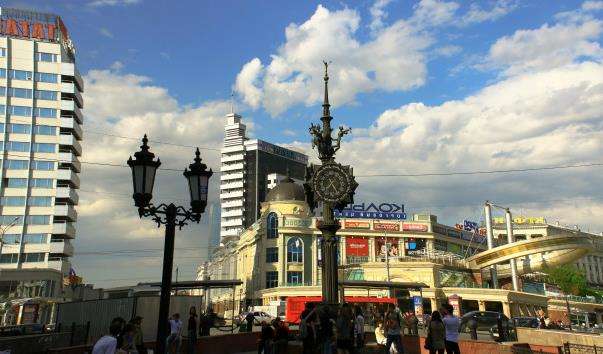 Годинник на вулиці Баумана в Казані