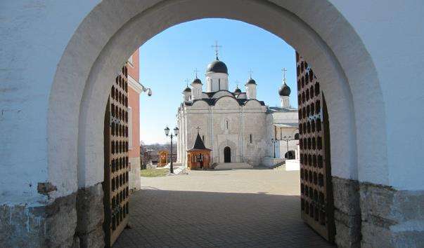 Введенський монастир Владичний