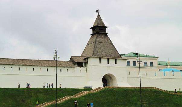 Преображенська вежа Казанського кремля