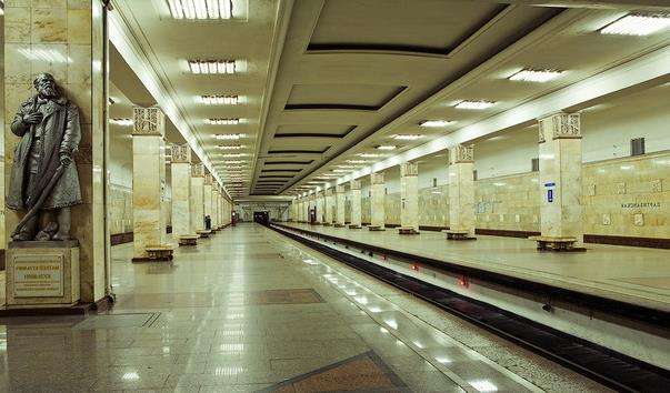 Станція метро Партизанська