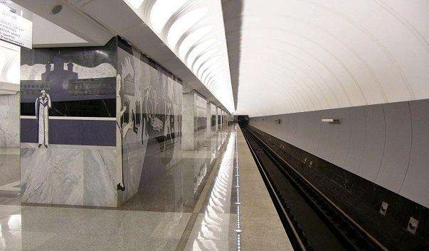 Станція метро Достоєвська