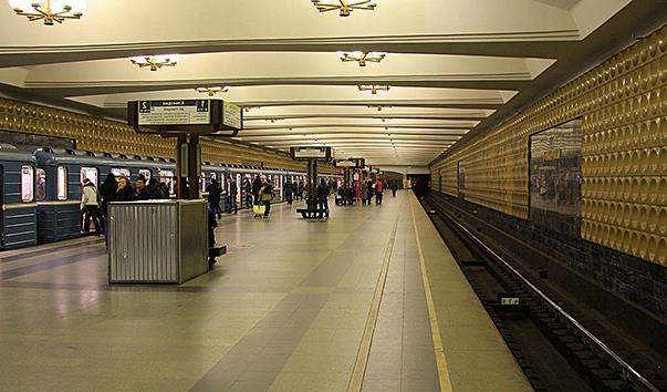 Станція метро Марїно