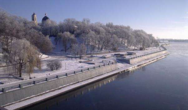 Набережна річки Сож