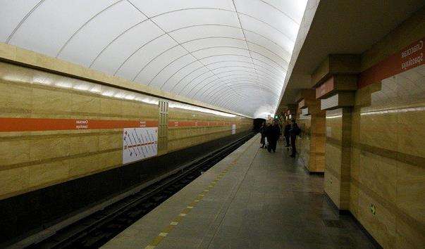 Станція метро Спаська