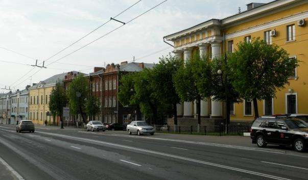 Вулиця Велика Московська