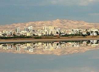 Солоне озеро Аліки