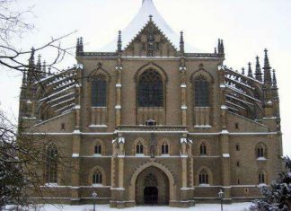 Завод Becherovka