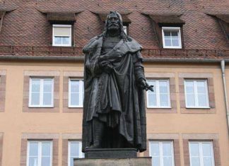 Памятник Дюреру у Нюрнберзі