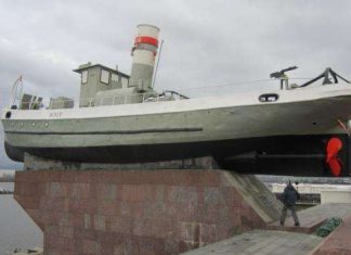 Катер Герой