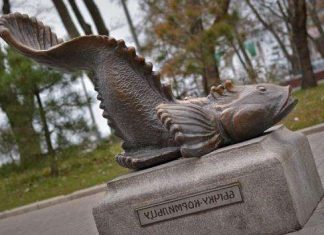 Памятник бичку-годувальнику