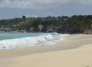 Пляж Дрімленд