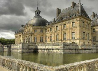 Замок Во-ле-Віконт