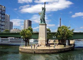 Лебединий острів