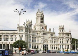 Будівля головного поштового управління