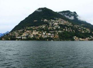 Луганське озеро