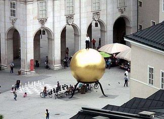 Памятник Паулю Фюрсту в Зальцбурзі