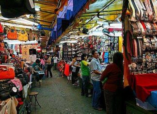 Нічний ринок Патпонг