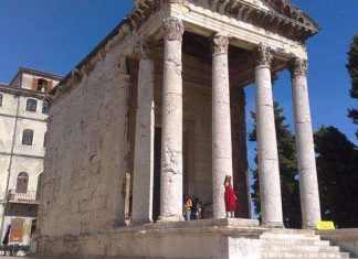 Храм Серпня