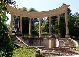 Каскадні сходи