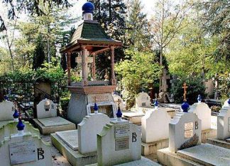 Російське кладовищі Сен-Женевєв-де-Буа