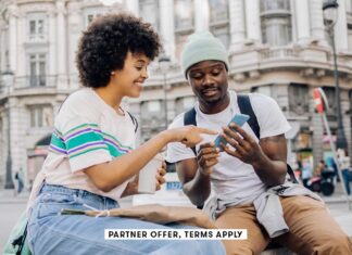 Chase Sapphire Preferred: чи можуть авторизовані користувачі подати заявку на бонус і отримати його?