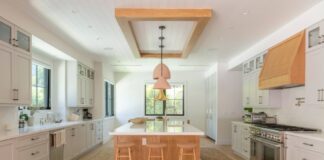 Trendy w branży turystycznej: zmiany w inwestycjach, prywatności i perspektywach linii lotniczych