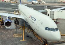 Delta Відновлює та Розширює Рейси на Гаваї до Зими 2026