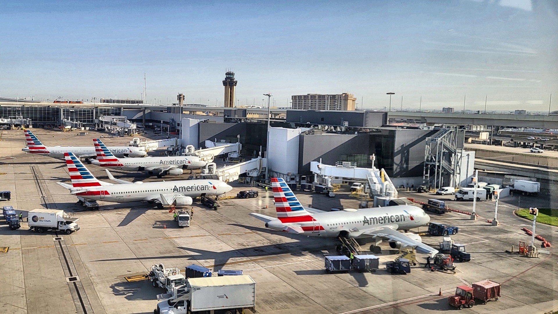 ff95ecf8-d81f-421a-abc6-975a92e00d71