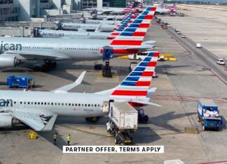 Citi / AAdvantage Business Card Review: Чи варта вона того для пасажирів American Airlines, що часто літають?