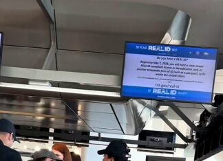 Пасажирка знерухомлена поліцією в аеропорту Ла-Гуардія після інциденту