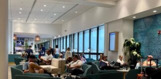 Premium Travel Perks: Why People Queue For Airport Lounges