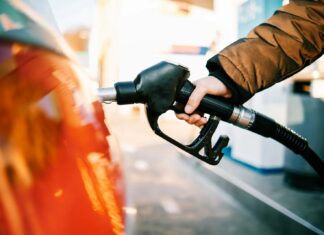 Максимізація Економії Палива: Посібник з Умов зростаючих цін на бензин