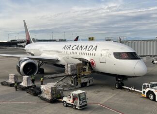 Генеральний директор Air Canada залишить свою посаду на тлі мовного скандалу та питань лідерства