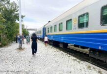 26-Годинна Поїздка на Поїзді по Казахстану: Відлуння Історії на Рейках