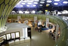 Авіаційний Хаос: Пасажири в Пастці Політик Повернення та Перебронювання на Фоні Конфлікту