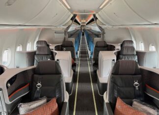 Singapore Airlines: Бізнес-клас на Boeing 737 MAX – Огляд