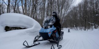 Taiga Motors se zaměřuje na revoluci v zimní turistice s elektrickými sněžnými skútry
