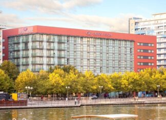 Азіатські Подорожі Набирають Оберти: All-Inclusive, Побоювання по Бюджету та Вартість Палива