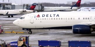 Aumento dos custos de voo: companhias aéreas implementam novas taxas de bagagem e sobretaxas de combustível