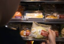 Більше, ніж просто магазин: гід культурою японських конбіні від місцевого жителя