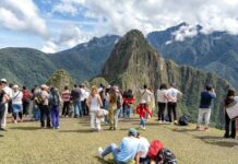 Dilema Chinchero: Akankah Bandara Baru Menyelamatkan atau Mengorbankan Lembah Suci Peru?