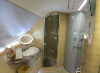 Emirates націлена на нові горизонти розкоші: персональні ванні кімнати у першому класі