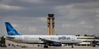 JetBlue żegna się z sąsiadem Bostonu na Florydzie